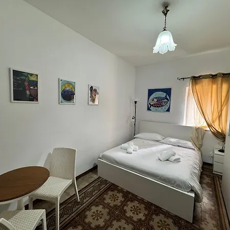 Rocco's House 3*