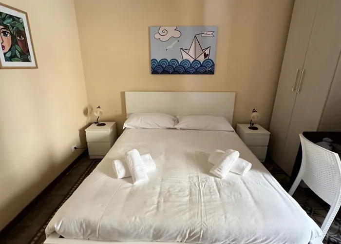 Πανσιόν Rocco's House Cefalù