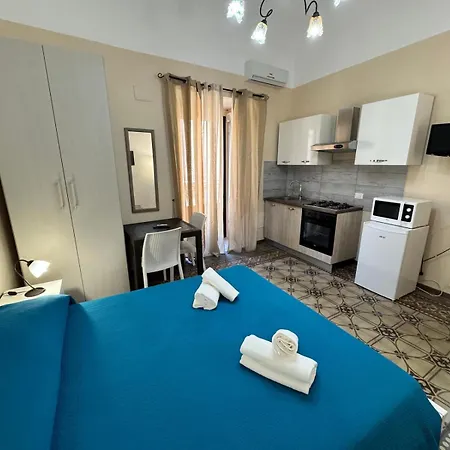 Rocco's House Гостевой дом *