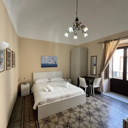 Guest house Rocco's House 3*