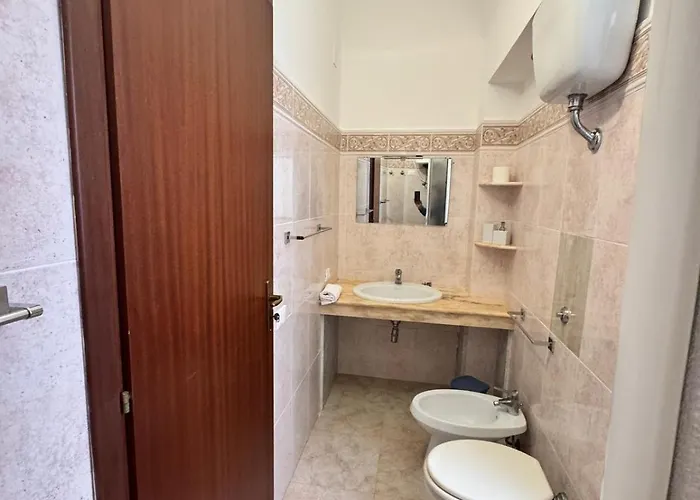 Rocco's House Гостьовий будинок